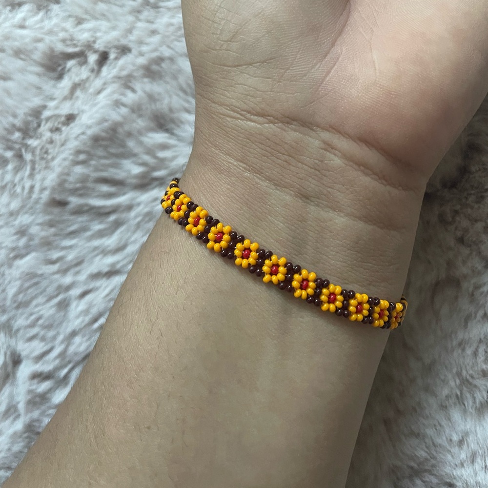 HANDMADE BEADED BRACELET